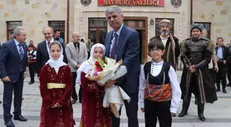 Kültür ve Turizm Bakan Yardımcısı Nadir Alpaslan, Bayburt'ta ziyaretlerde bulundu