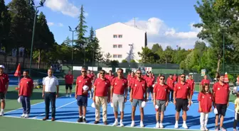 Akıncılar Tenis Cup Turnuvası başladı