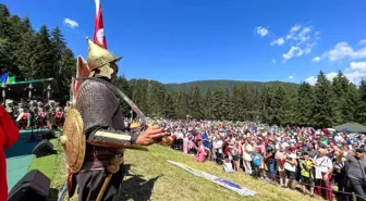 Başkan Pekyatırmacı Ayvaz Dede Şenlikleri'ne katıldı