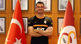 Galatasaray'da yaprak dökümü! Albert Riera ile yollar ayrıldı