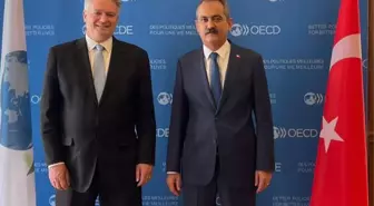 Milli Eğitim Bakanı Özer, OECD Genel Sekreteri Cormann ile Paris'te görüştü