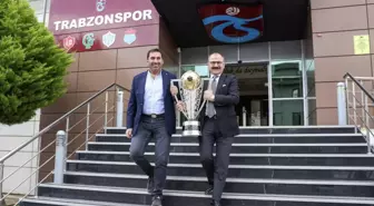 Trabzonspor'un şampiyonluk kupası müzedeki yerini aldı