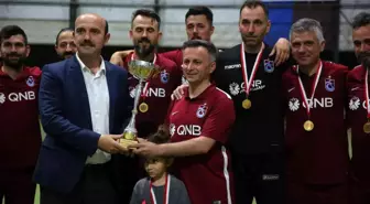 Yomra Kaymakamlığı'nın Dostluk ve Kardeşlik Futbol Turnuvası sona erdi