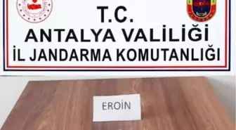 Yolcu üzerinde 18 gram eroin ele geçirildi