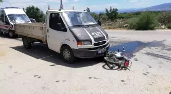 Son dakika haberleri: Alaşehir'de motosiklet ile kamyonet çarpıştı: 1 ölü