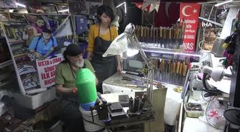 Bıçak biletmek için girdiği iş yerinde önce çırak sonra usta oldu