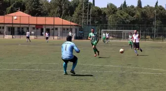 Çameli Belediyespor futbolda geleceğin yıldızlarını arıyor