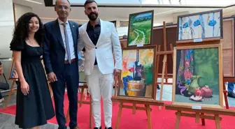 Defne Belediyesi Gençlik Kültür ve Sanat Merkezi Kursiyerleri, Resimlerini Sergiliyor