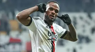 Cyle Larin, Beşiktaş'a veda etti: Beraber bir çok şeyi başardık