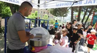 Kartal Belediyesi, Çocuklar İçin Şenlik Düzenledi