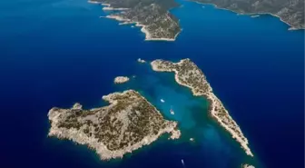 Kekova'da zeytinliklerin satışa çıkarılması 'kaçak yapı' endişesine yol açtı