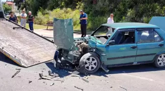 Manavgat'ta alkollü sürücünün trafik kazası: 2 yaralı