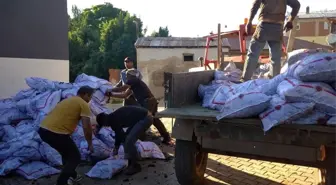 Yedisu'da ihtiyaç sahiplerine kömür dağıtımı başladı