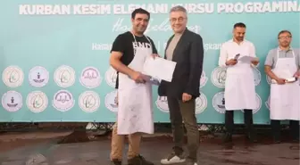 'KURBAN KESİM ELEMANI KURSU'NA KATILAN KASAPLAR BAYRAMA HAZIR