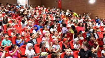 Altıeylül'de gençler milli ve dini değerlerine bağlı yetişiyor