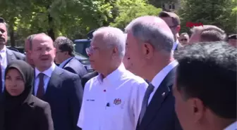 Bakan Akar, Malezya Başbakanı Yaakob'u kabul etti