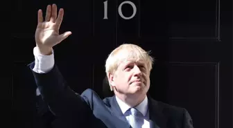 Boris Johnson: Partisindeki vekillerin yüzde 41'inin güvenmediği İngiltere Başbakanı
