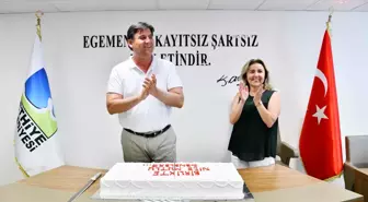 Fethiye Belediye Başkanı Karaca'ya Doğum Günü Sürprizi