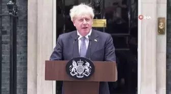 İngiltere Başbakanı Johnson istifa etti