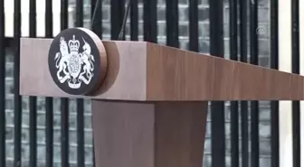 İngiltere Başbakanı Johnson partisinin liderliğinden istifasını açıkladı