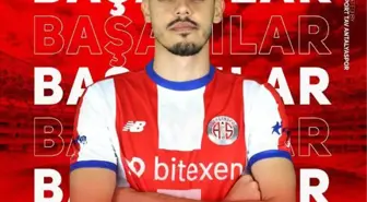 Antalyaspor, Bahadır Öztürk'ü Rizespor'a kiraladı