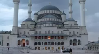 Kocatepe Camii'nde Kurban Bayramı namazı kılındı