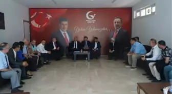 Milli Yol Partisi, vatandaşlarla bayramlaştı