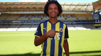 Brezilyalı orta saha Fenerbahçe'de! Willian Arao resmen açıklandı