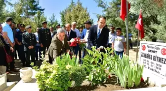 15 Temmuz şehidi kabri başında dualarla anıldı