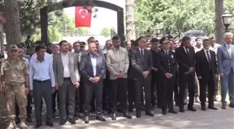 Doğu'da 4 ilde şehitlerin kabirleri ziyaret edildi