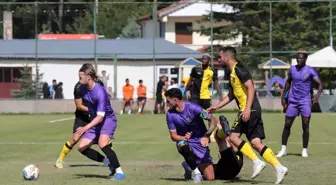 Futbol: Hazırlık maçı