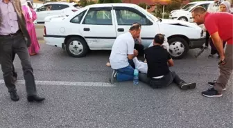 Yoldan geçerken otomobil çarpan Elif, yaşama tutunamadı