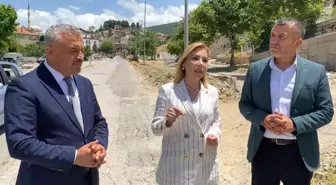 AK Parti Muğla Milletvekili Gökcan'dan Büyükşehir'e yol tepkisi