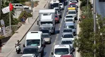 Bodrum'da tatilciler erken dönüşe geçti, trafik çilesi başladı