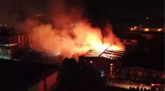 DEMİR DÖKÜM FABRİKASINDA PATLAMA SONRASI YANGIN