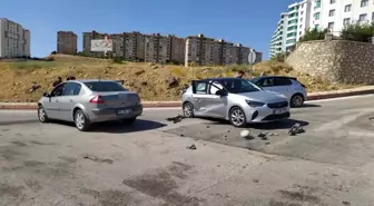 Elazığ'da trafik kazası: 2 yaralı