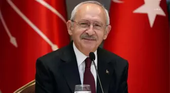 Kılıçdaroğlu: Faizlerin Hepsini Silin, Geri Ödemeyi İş Bulma Şartına Bağlayın ve Gençlerimiz Rahatlasın. Tek Bir Kelime Edersem Namerdim