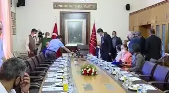 CHP'li Altay, sağlık çalışanları örgütlerinin temsilcileriyle bir araya geldi