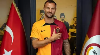 İsviçreli golcü Haris Seferovic resmen Galatasaray'da! İşte yıldız oyuncunun maliyeti