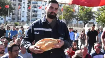 Sivas'ta maaşlarını alamayan işçiler kent merkezinde eylem yaptı