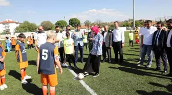 Camiden sahaya futbol turnuvası başladı