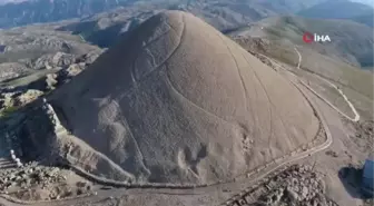 Nemrut Dağı'ndaki heykellere 'nano kireç' dolgusu