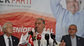 Tek Parti Genel Başkanı Özal: 'Dolar Bugün 17,5 Lira, Yarın 25,5 Lira Olacak. Bunlara Dur Demek Lazım'