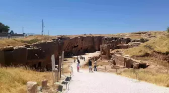 Sıcaklar arttı, Dara Antik Kenti'ne ziyaretçi azaldı