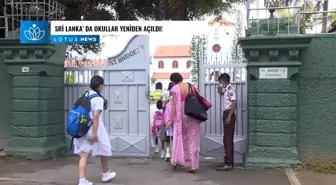 Video: Sri Lanka'da Okullar Yeniden Açıldı