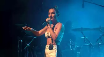 Rumen pop star Minelli'nin dünya turnesinden önceki durağı Alanya oldu