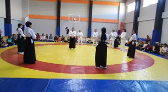 Kadınlara aikido eğitimi verildi