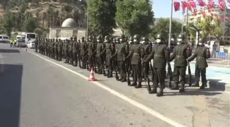 Şehit uzman çavuş, Kahramanmaraş'ta son yolculuğuna uğurlandı (3)