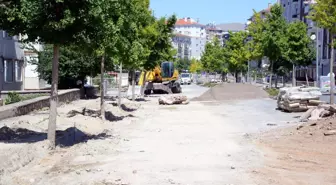 Kırşehir yerel haberleri... Kırşehir Belediyesi, Medrese Mahallesi'nde Yol Çalışmalarına Başladı