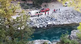 Serinlemek için Köprüçay'a giren gencin cesedi bulundu